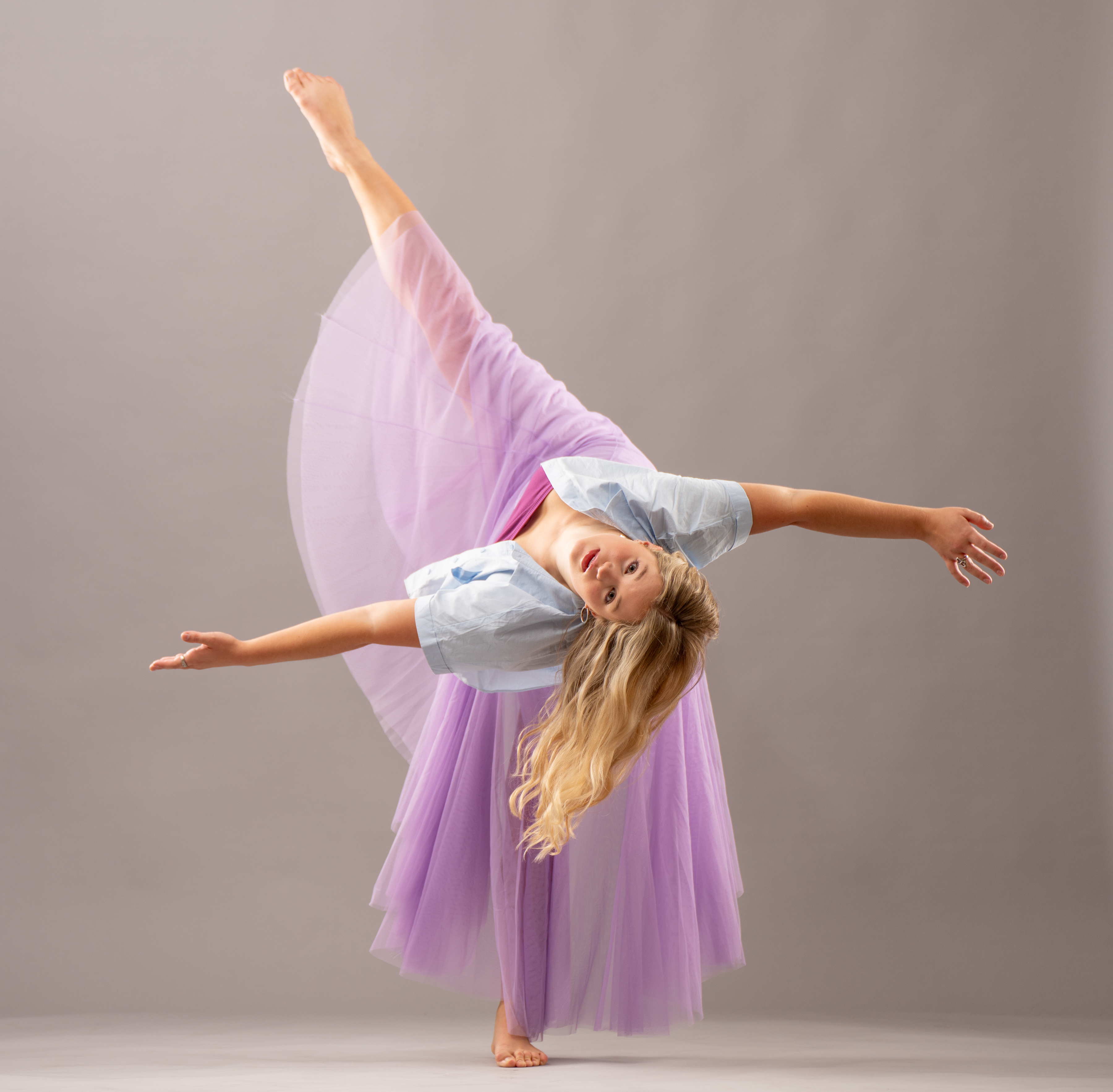 image of girl dancing