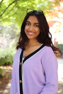 photo of woman, outdoors, day