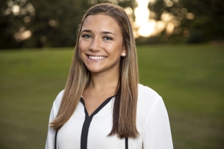 photo of woman outdoors, day