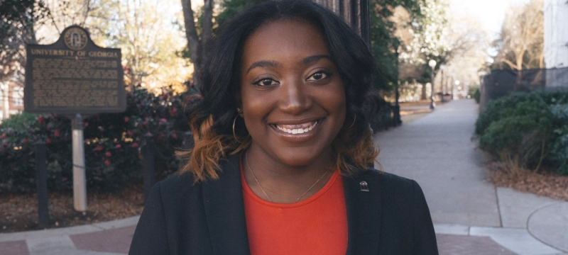 photo of woman, outdoors, day