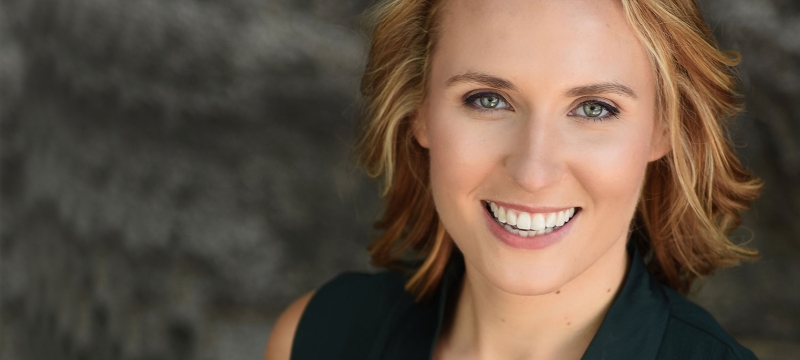 headshot photo of woman