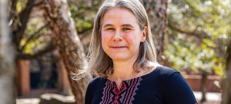 photo of woman, outdoors, day