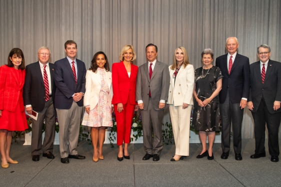 group photo of 10 people