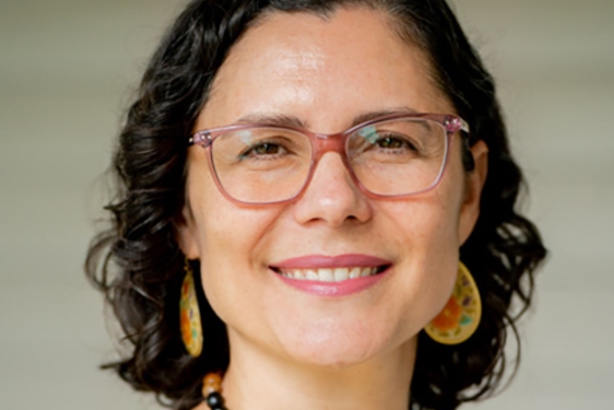 headshot photo of woman