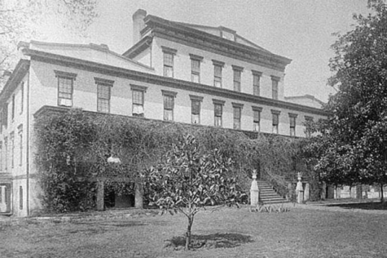 vintage b/w photo of house